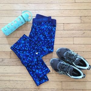 NWT Nike Dri Fit Womens Training Tights